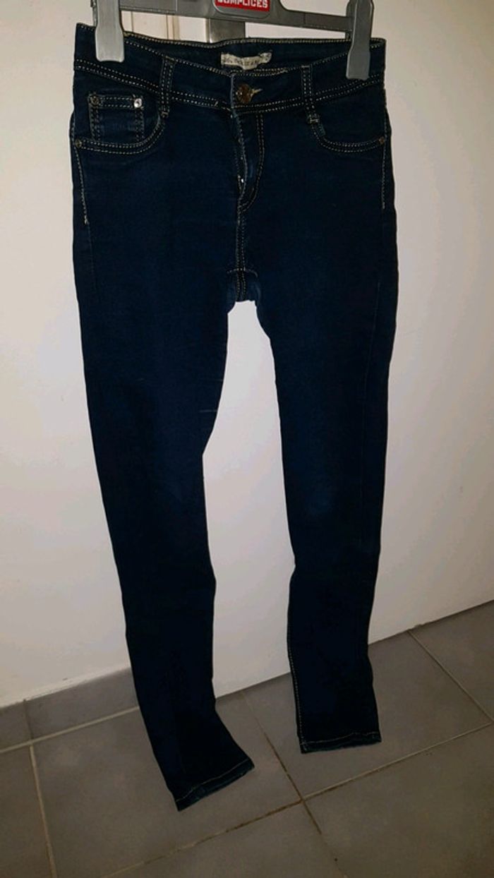 Jean simple - photo numéro 1