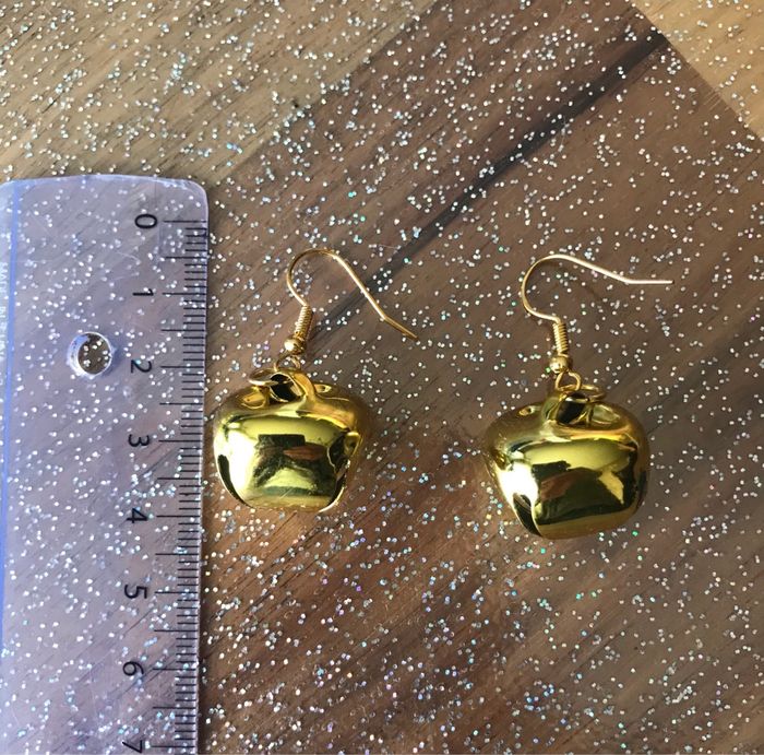 Boucles d’oreilles grelots dorés - photo numéro 2