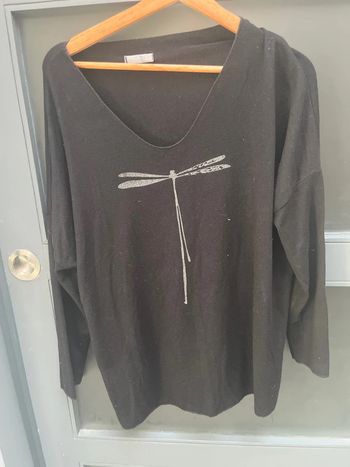 Pull noir