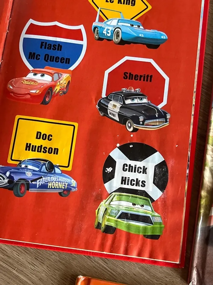 Lot livres Cars - photo numéro 3