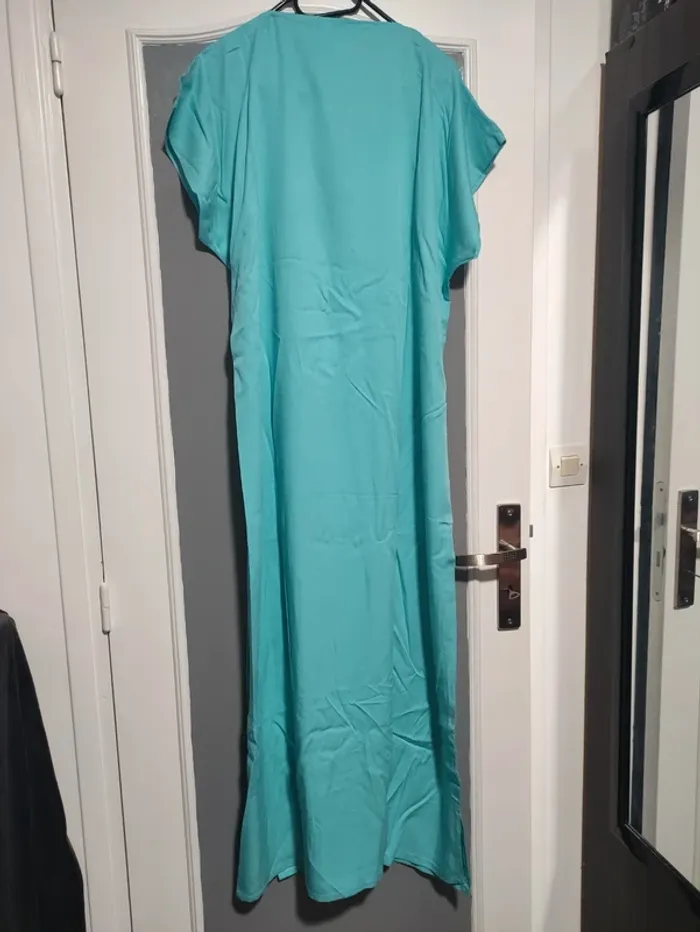 Djellaba neuve, bleu turquoise taille 3 - photo numéro 7