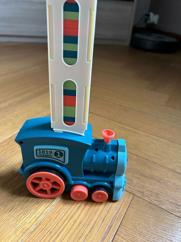 Petit train dominos - photo numéro 6