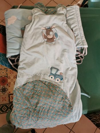 Gigoteuse et tour de lit Nattou