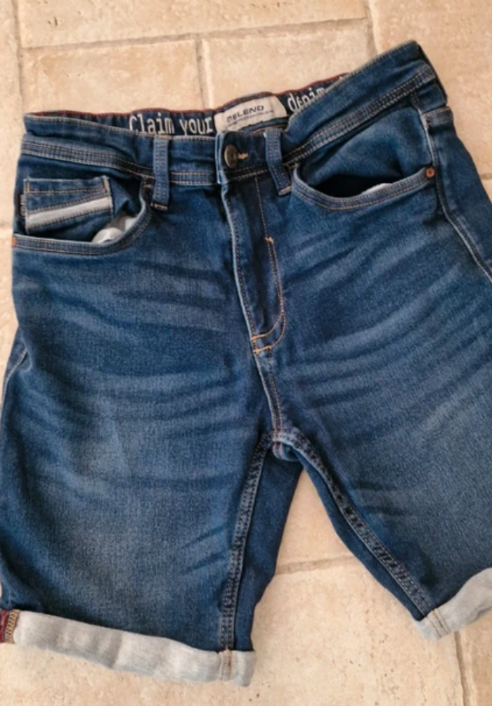Short en jean BLEND homme – denim bleu foncé – taille S – très bon état - photo numéro 2