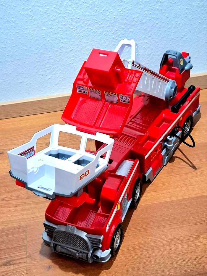 Camion Pat’ Patrouille – PAW Patrol – Ultimate Rescue – camion de pompiers - photo numéro 6