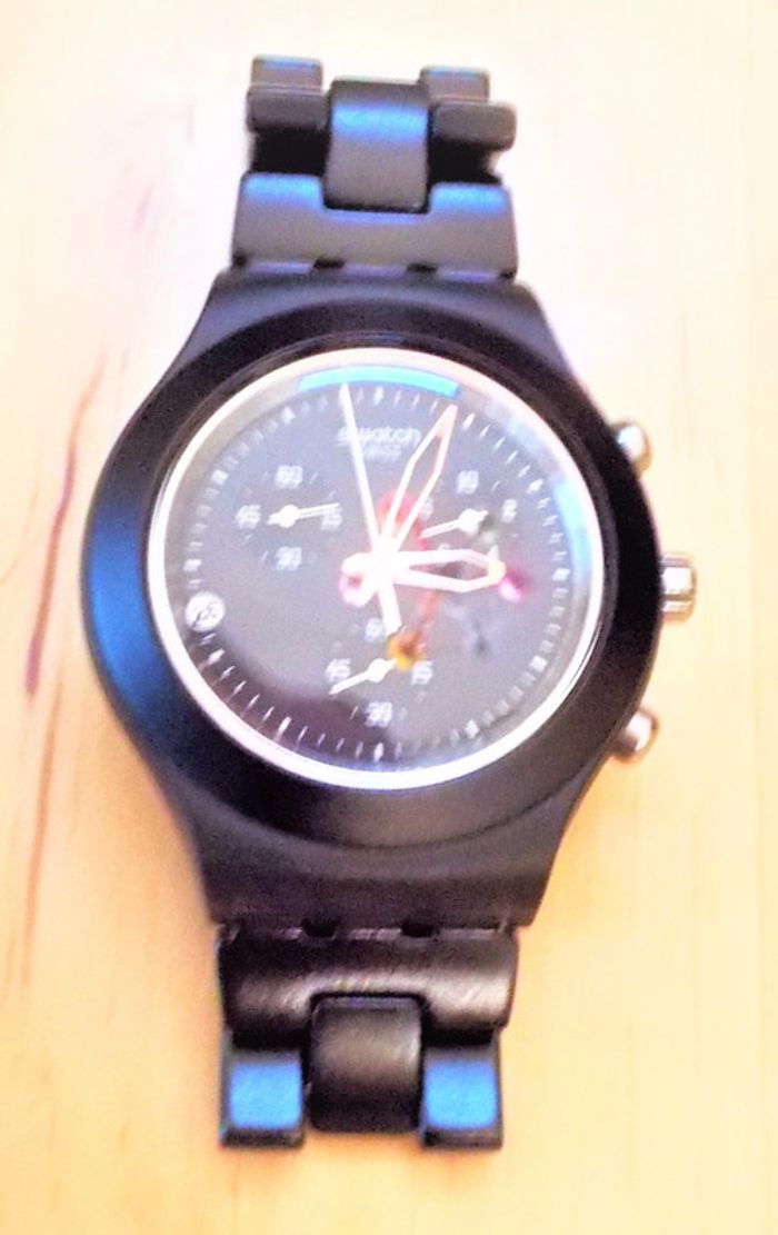 Montre SWATCH Sport "Full Blooded Smokey Black" - photo numéro 4
