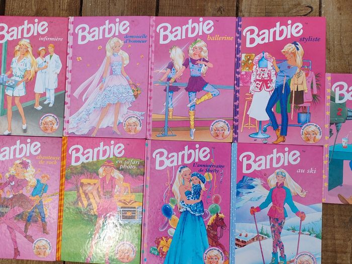 Lot de 9 livres vintages - les aventures de barbie - photo numéro 6