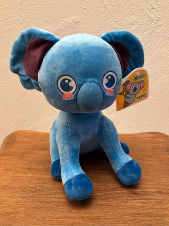 Peluche Koala Play by play