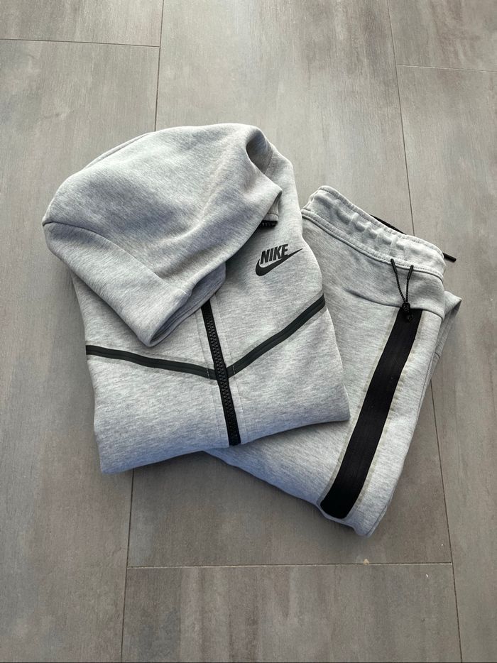 Ensemble de jogging Nike