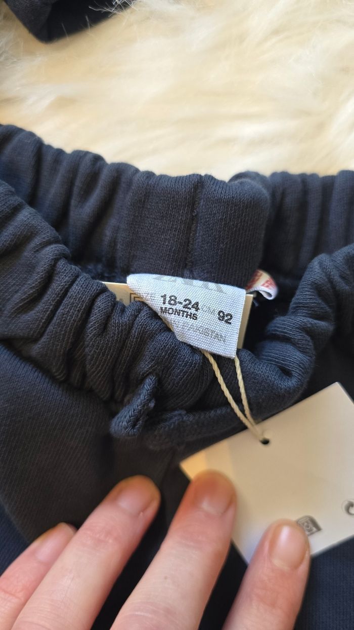 NEUFS (NON PORTÉS) 🏷🏷💙💙 🤩😍deux shorts 24 mois/2ans (92cm) garçon 💙💙🤩😍 - photo numéro 9