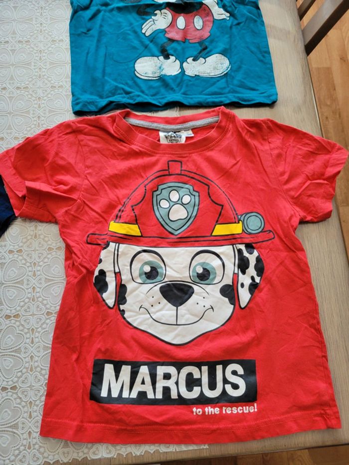 Lot T-shirt licence - photo numéro 2