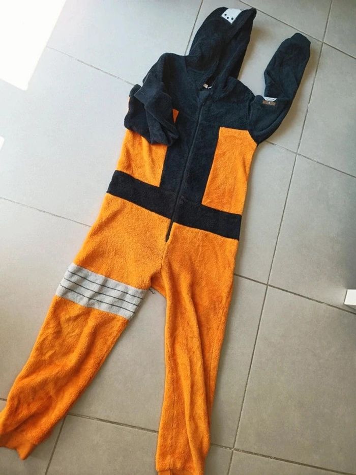 Combinaison taille 10 ans