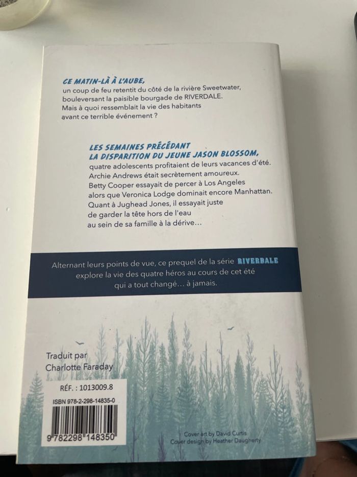 Livre le prequel de la série Riverdale the day before - photo numéro 2