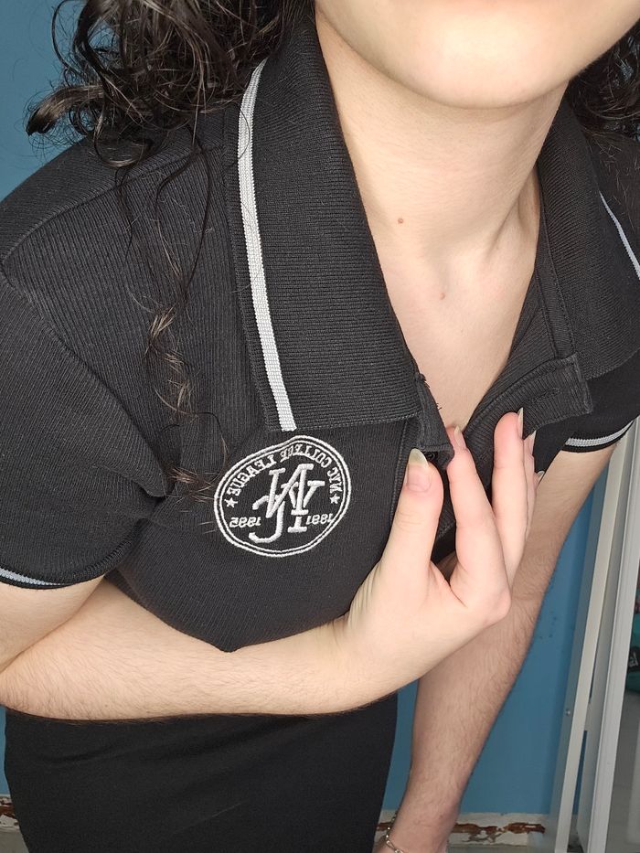 Robe mi longue Sportswear noir à col très bon état - photo numéro 2