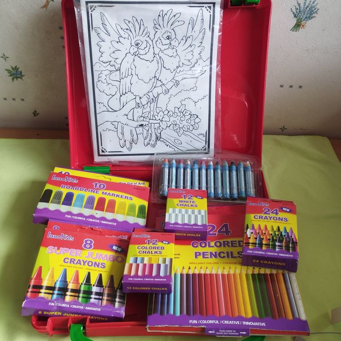 Malette pour dessiner colorier Neuf - photo numéro 7