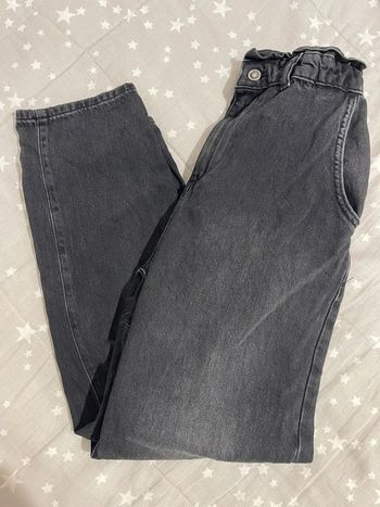 Pantalón Zara
