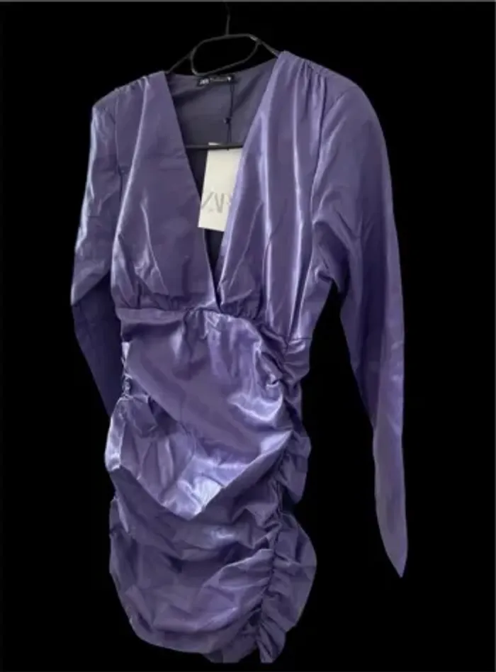 Robe violette Zara neuve avec étiquette taille L - photo numéro 2