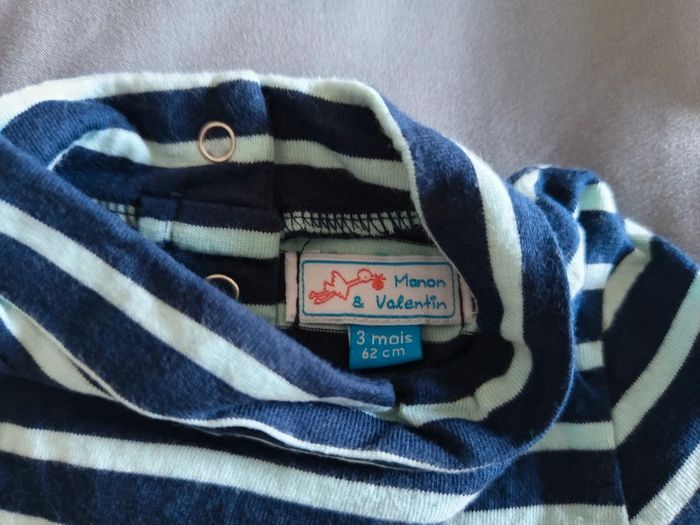 Sous pull 3 mois - photo numéro 2