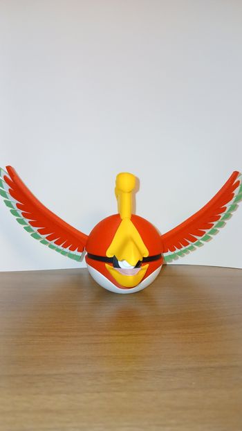Pokeball Ho Oh