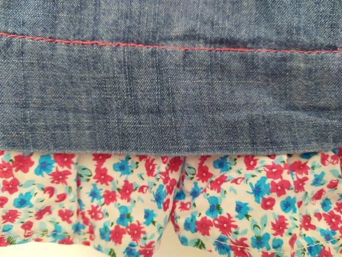 Robe jean's fleurie 3 mois - photo numéro 3