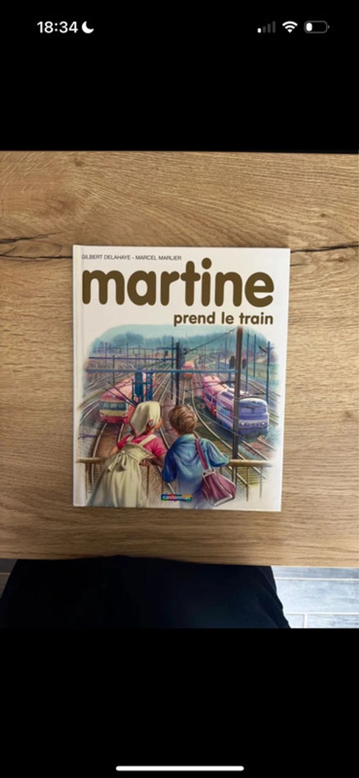 Livre Vintage Martine prend le train Pour Enfants