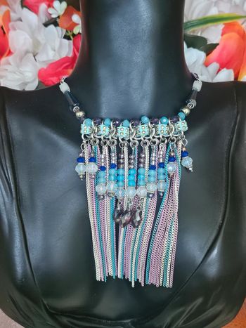 Sautoir avec chaînes et perles, ikita en acier inoxydable