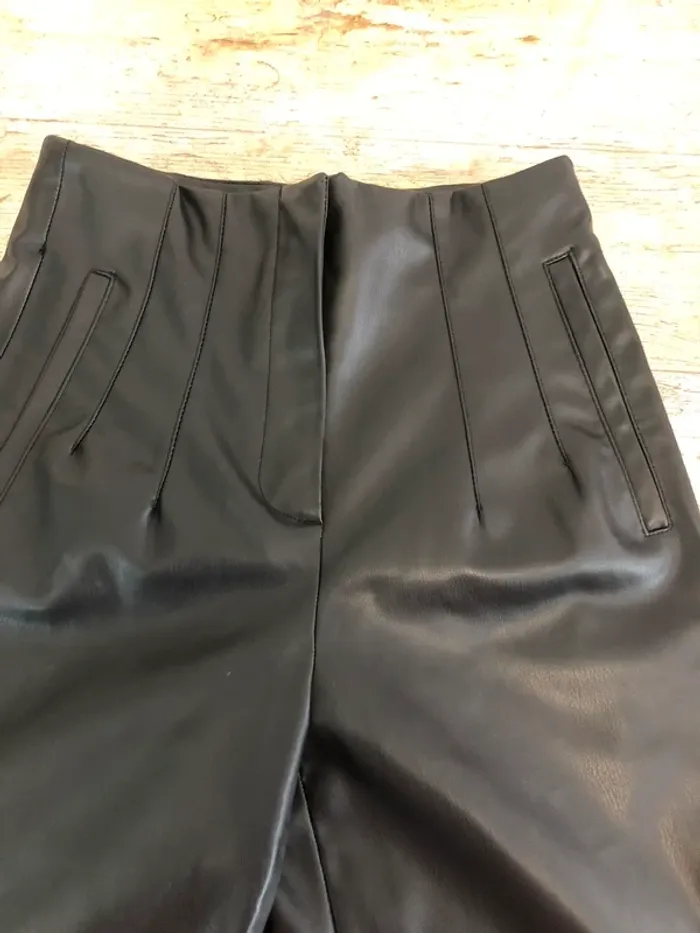 Pantalon Simili, cuir Zara - photo numéro 5