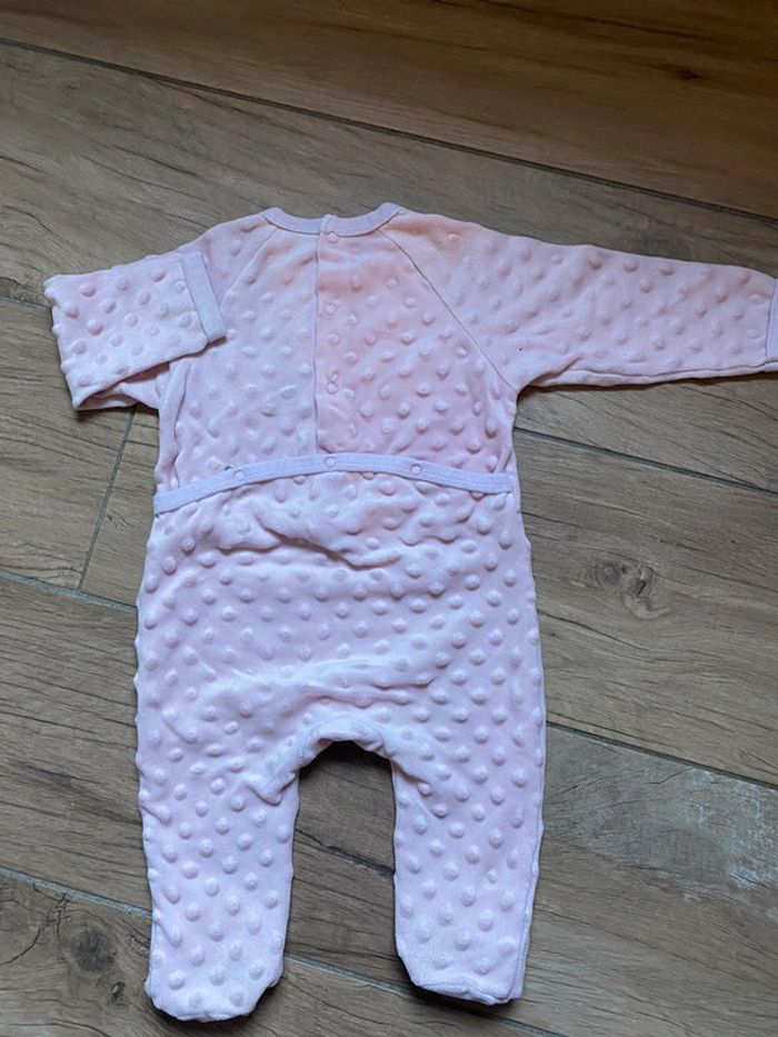 Pyjama 6 mois - photo numéro 2