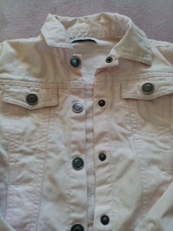 Petite veste rose pâle