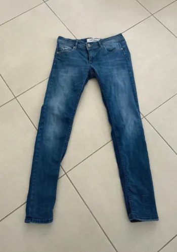 Jean bleu Kaporal taille 36