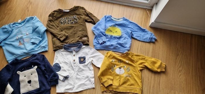 Lots de vetement enfants 18_24 - photo numéro 3