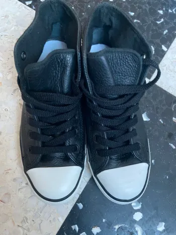 Converse All Star montantes – Cuir noir – Taille 36 EU
