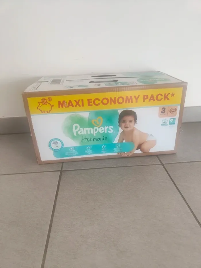 Couches Pampers harmonie taille 3