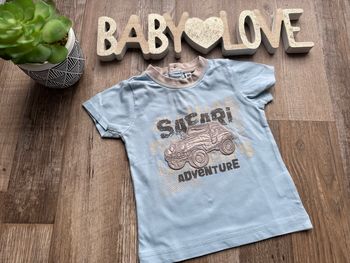 - Tee shirt - 6 mois - Très bon état