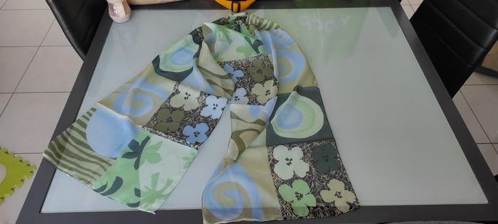 Lot foulards - photo numéro 8