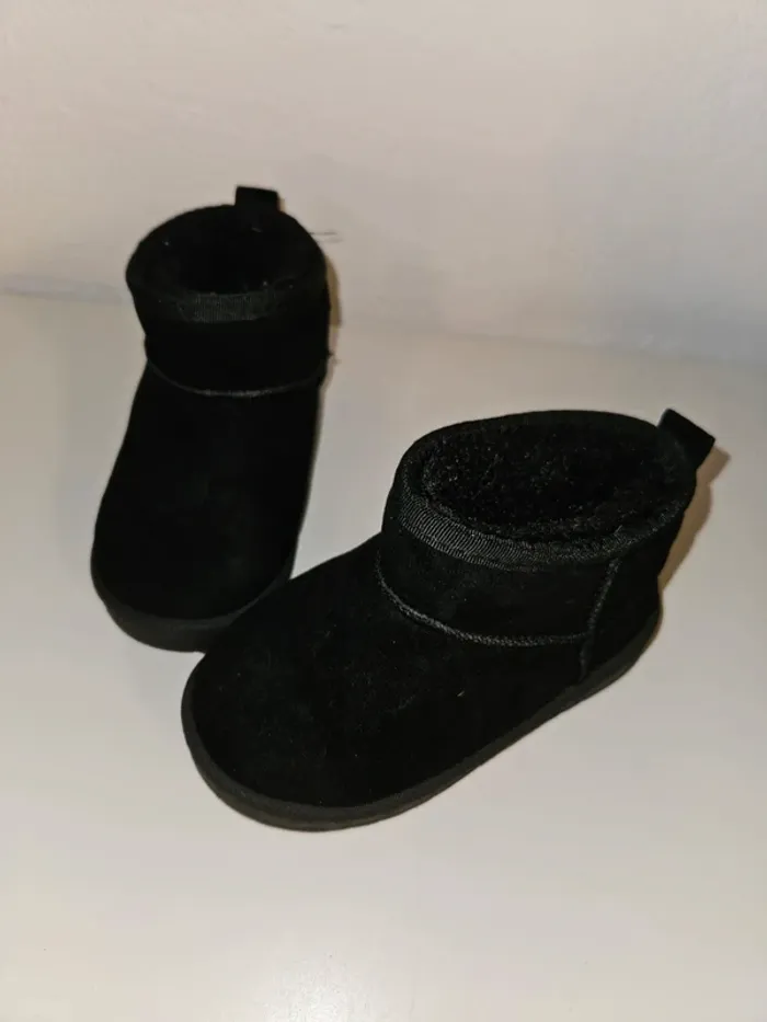 Boots fille 26 - photo numéro 2