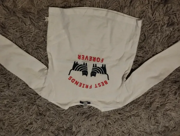 Baisse de prix :Haut longues manches 4 ans - photo numéro 2