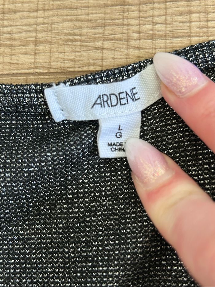 Haut court argenté pailleté sans manches Ardene taille L jamais porté - photo numéro 9