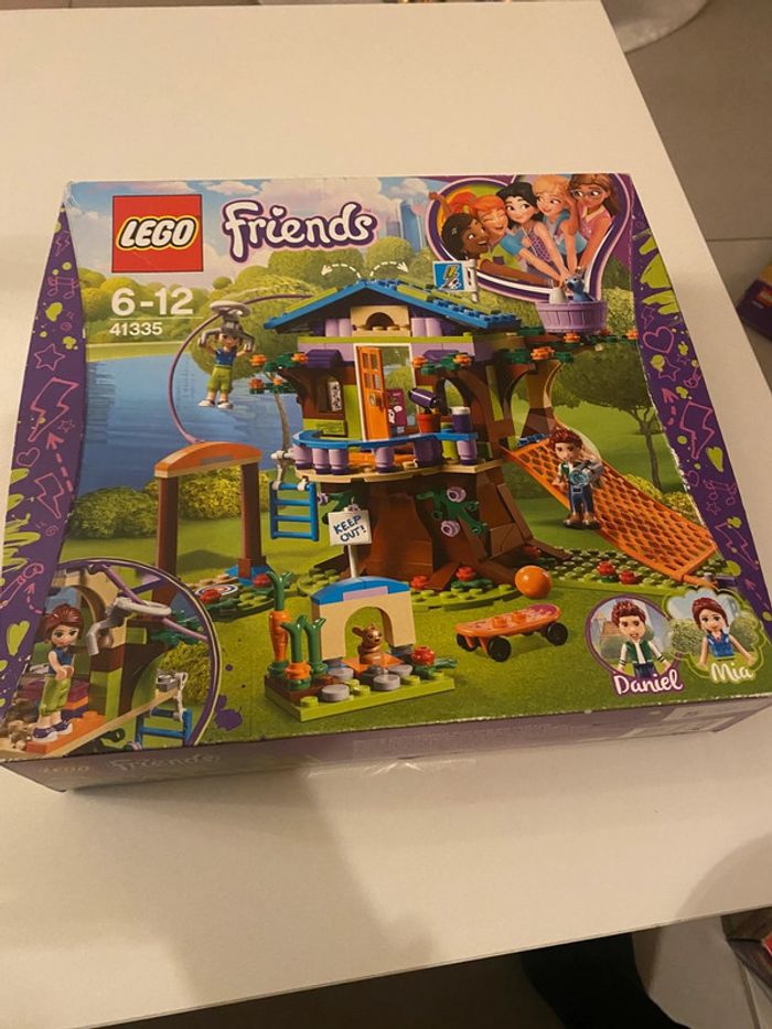 Lego friends « la cabane dans les arbres de Mia Jouet » - photo numéro 11