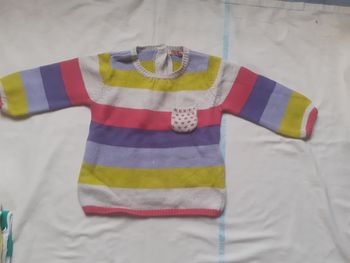 Pull multicolore avec 1 petite poche