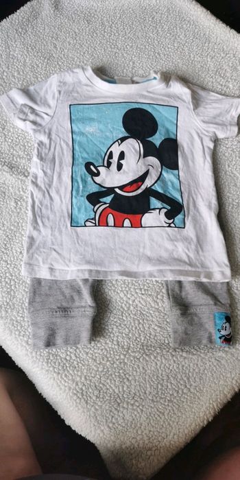 Ensemble tee-shirt caleçon Mickey Disney