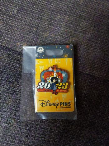 Pins Disney shopdisney 2023