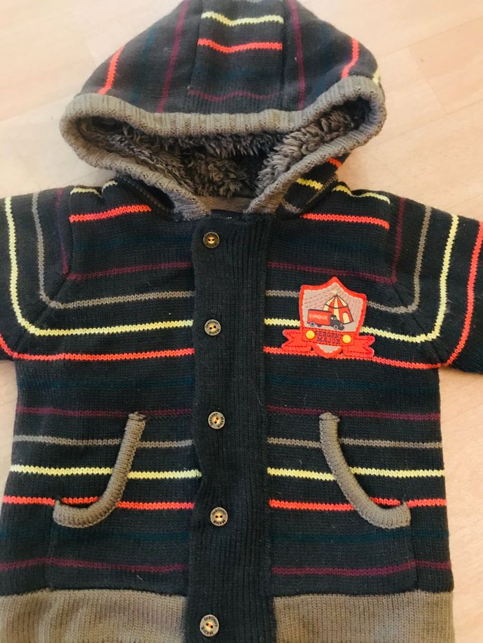 Veste gilet chaud garçon taille 12 mois - photo numéro 2