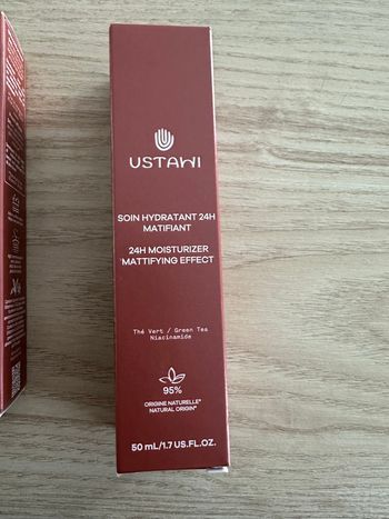 Crème hydratante HUSTAWI