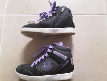 Baskets montantes noir et violet en 31 US MARSHALL TBE