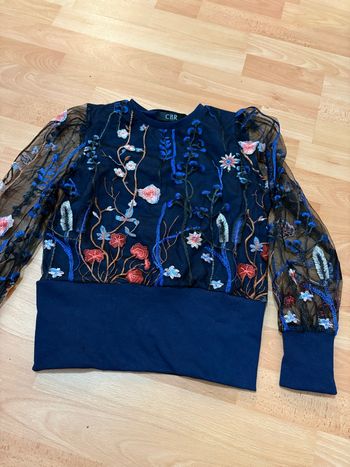 Pull à fleur