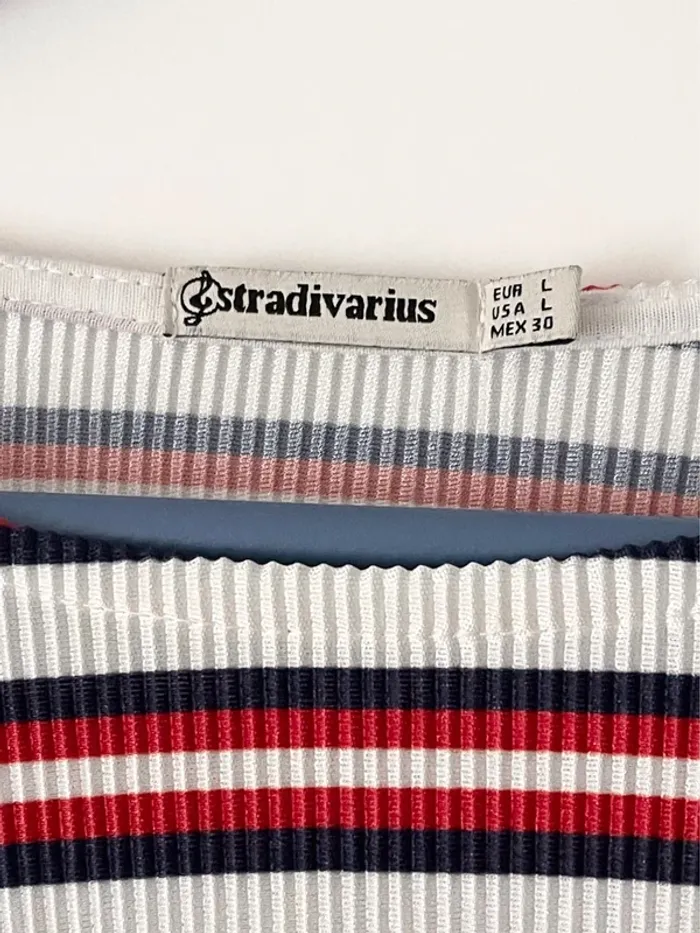 Haut court rayé style rétro 70’s Stradivarius taille L - photo numéro 3