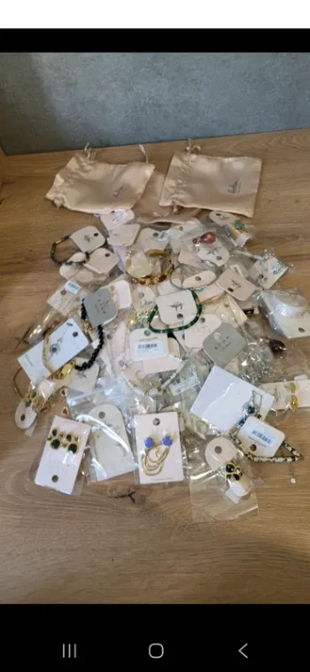 Lot bijoux bohm et ikita
