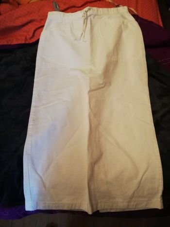 Jupe mi long blanche