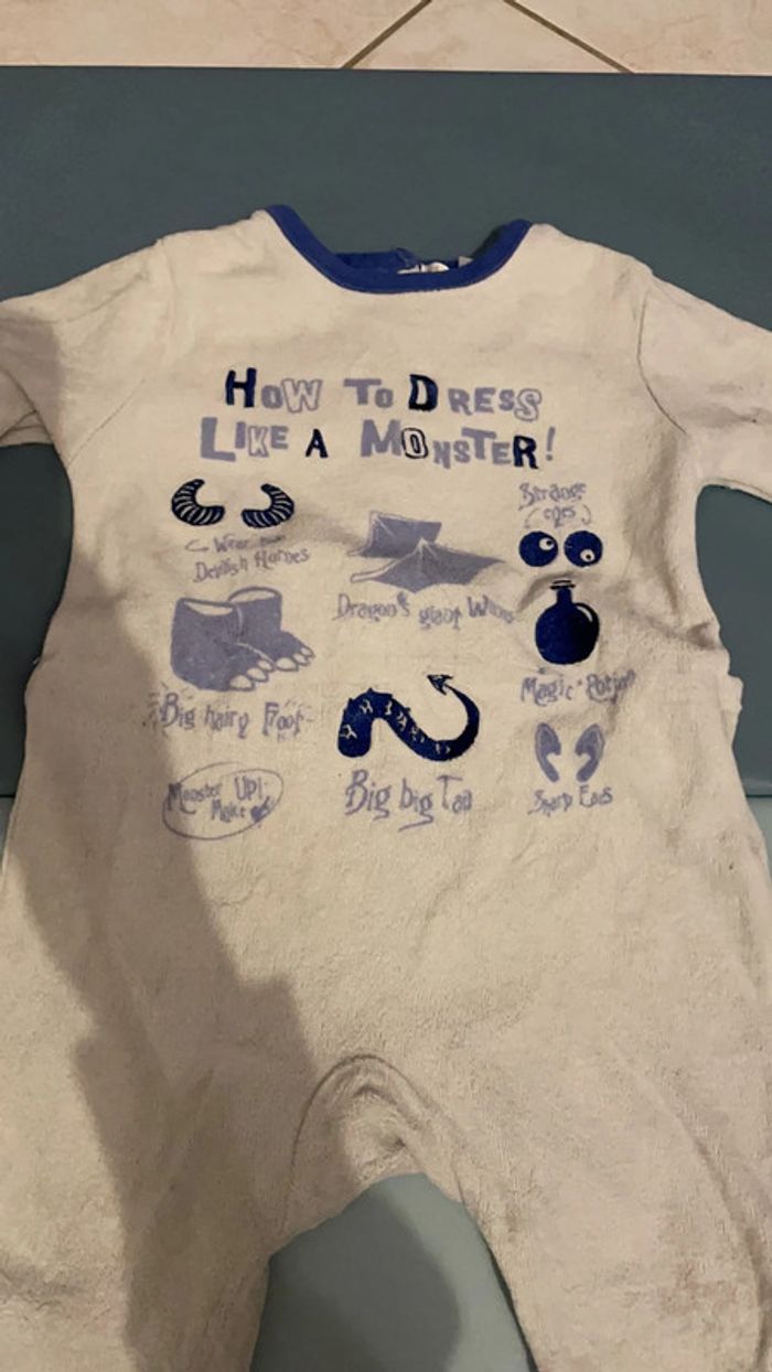 Pyjama 9 mois - photo numéro 2